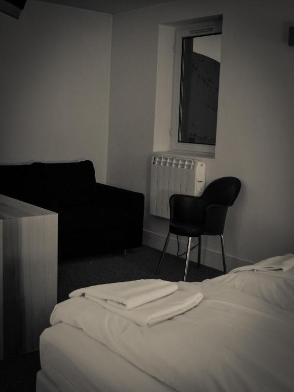 Hotel Turan لو دوز آلب الغرفة الصورة