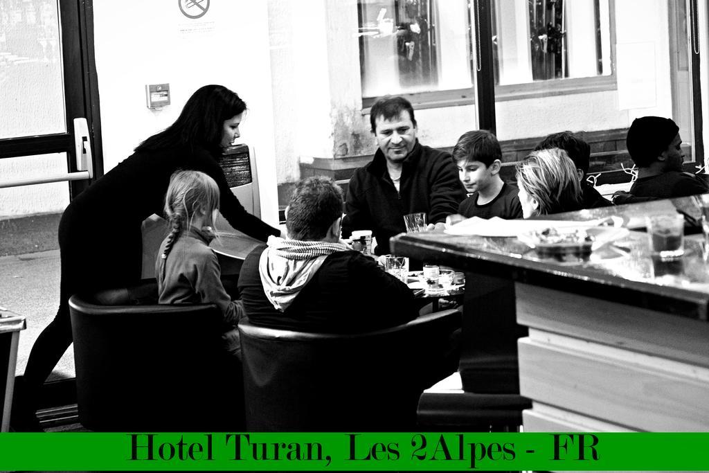 Hotel Turan لو دوز آلب المظهر الخارجي الصورة