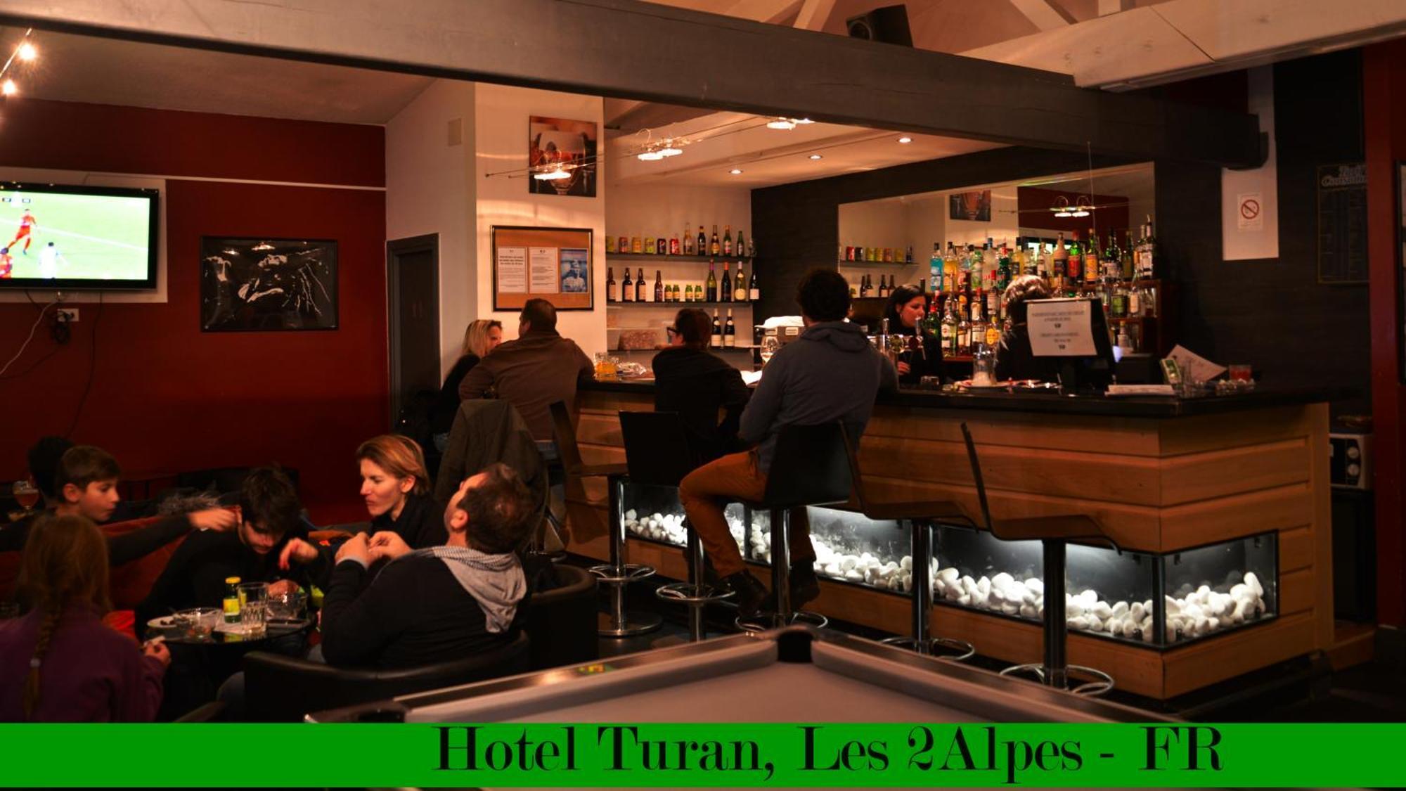 Hotel Turan لو دوز آلب المظهر الخارجي الصورة